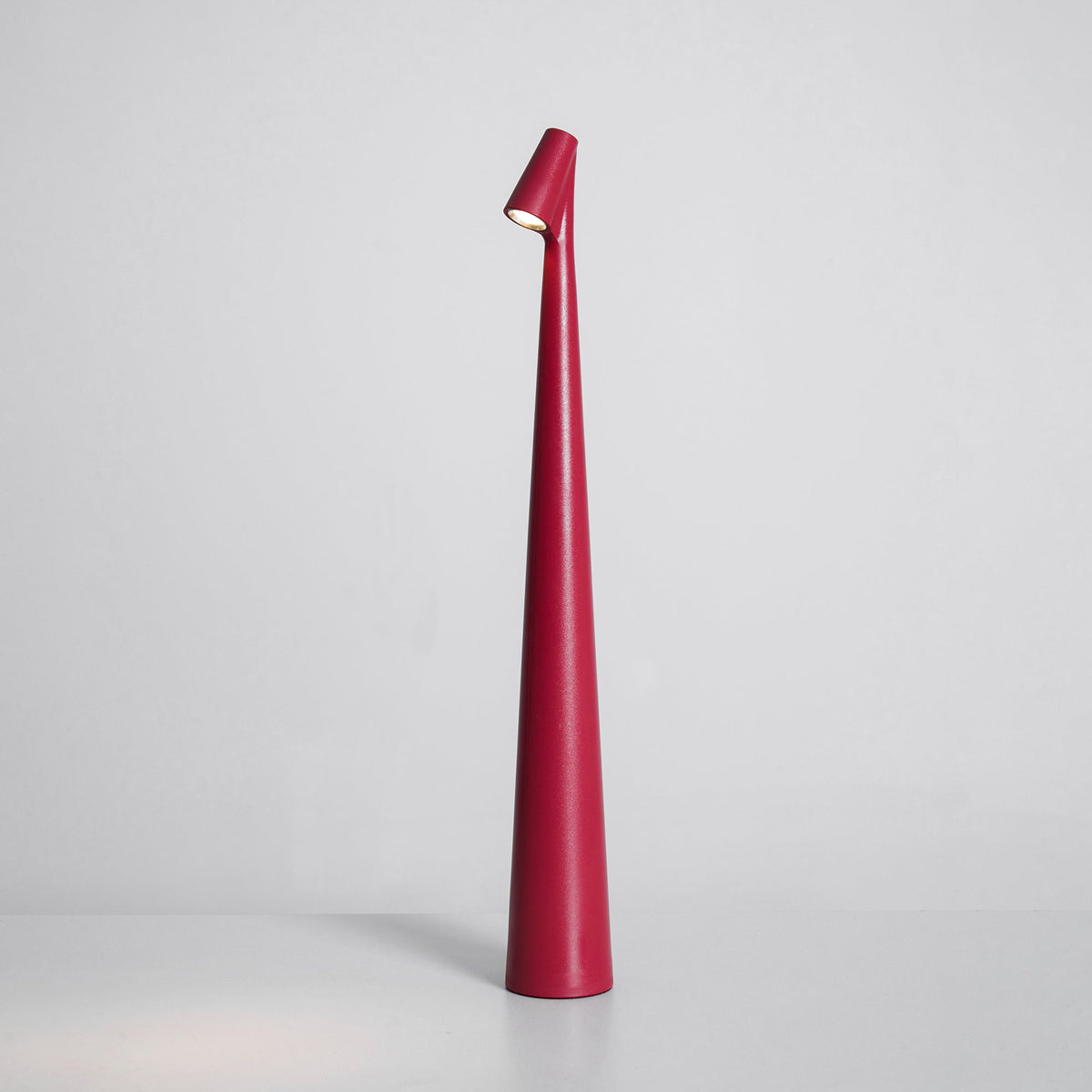 Aria | Cordless Rechargeable Table Lamp, Slim LED Battery Desk Lamp for Bedside, Dining and Patio