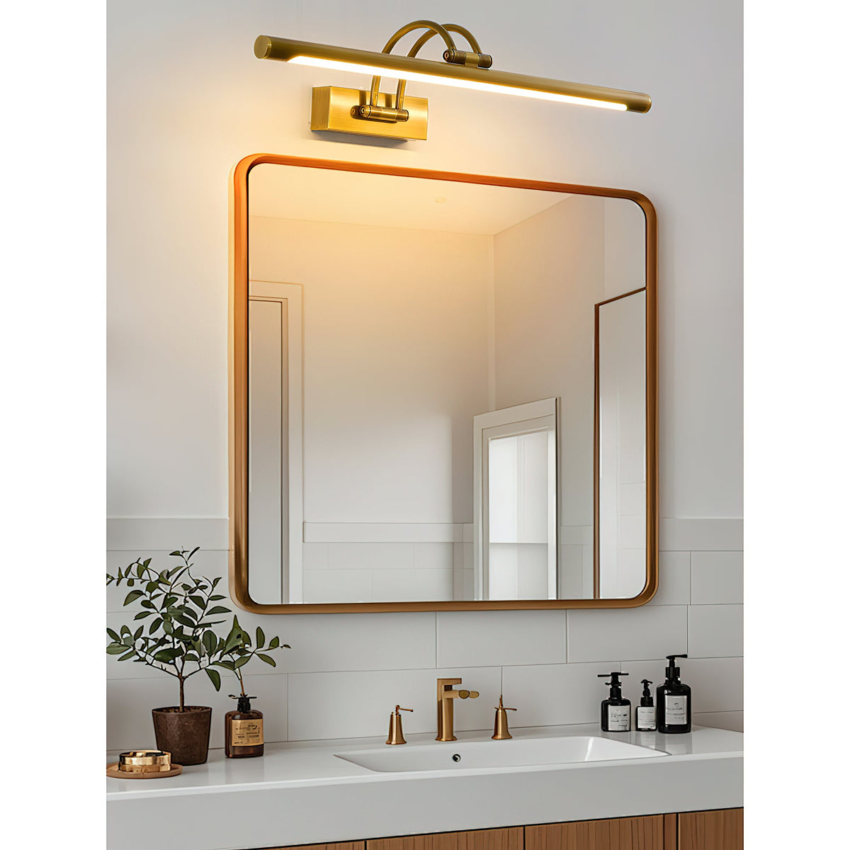 Easel | Rechargeable LED Picture Light with Remote, Brass