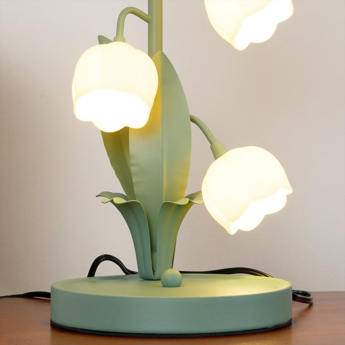 Bell Orchid | Lily of the Valley Table Lamp, Flower Bedside Lamp, Green Floral Night Light