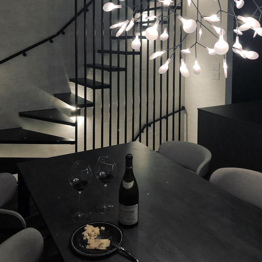 Glimmer | Firefly LED Chandelier, Modern Branch Chandelier, Dimmable Black Ceiling Light for Dining Room