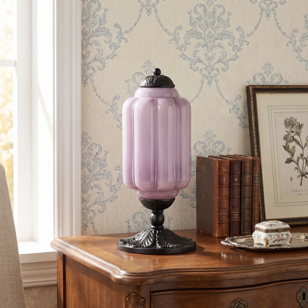 Lumi | Ribbed Glass Table Lamp, French Vintage Bedside Lamp with Brass Base, Milk Glass Desk Lamp