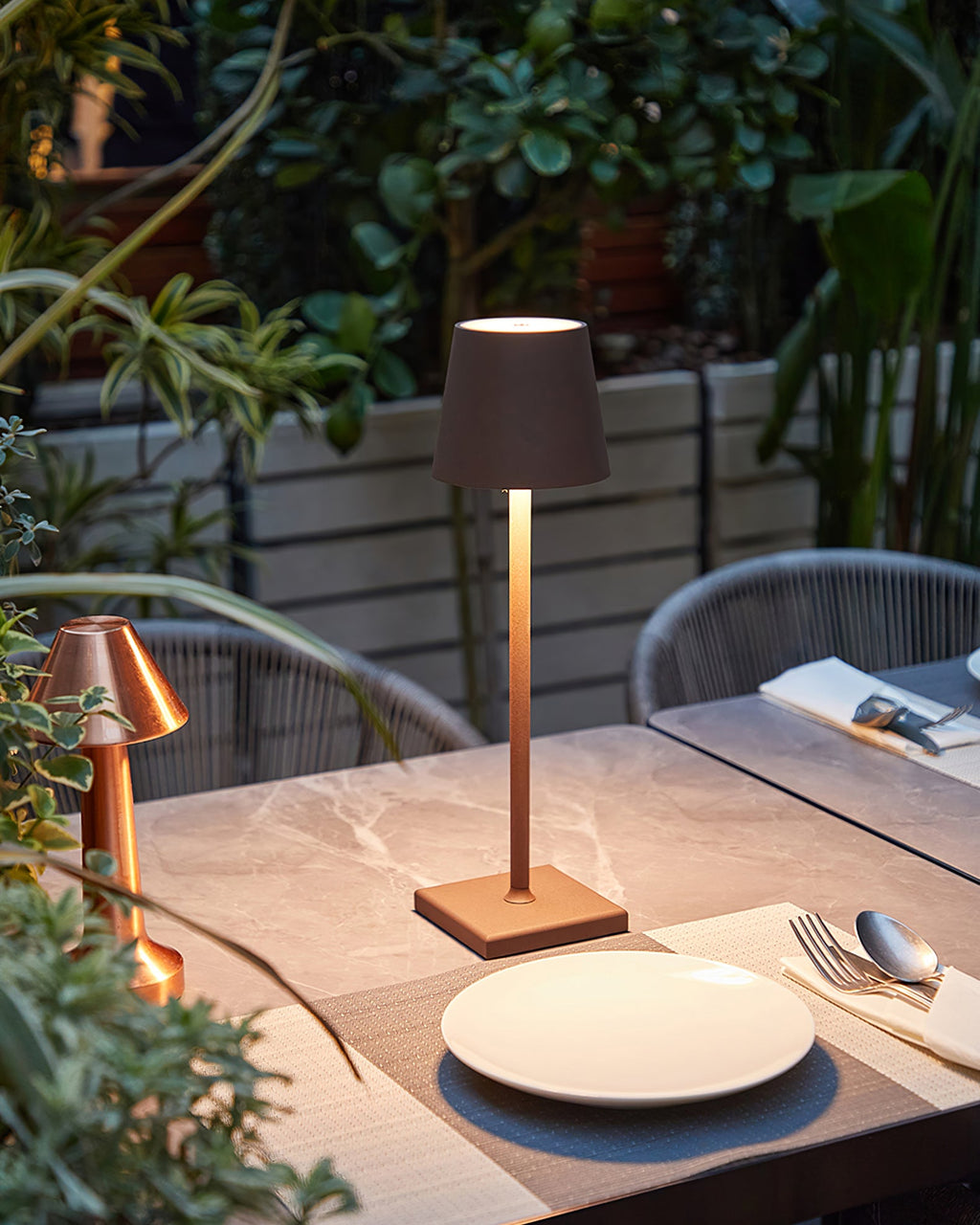 Doku | Cordless Rechargeable Table Lamp, Dimmable Battery LED Lamp for Dining Table and Patio