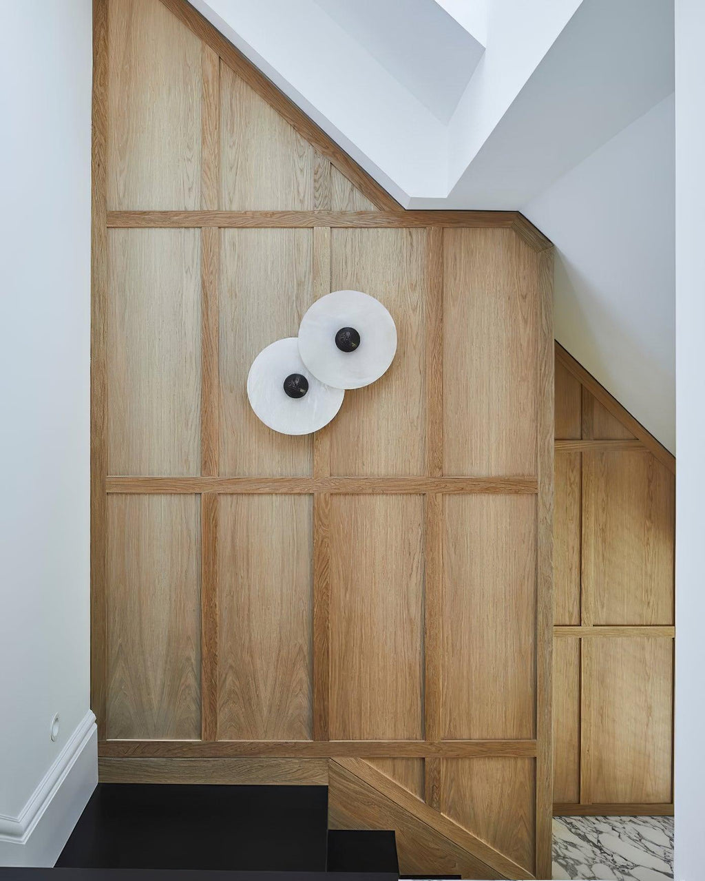Lune | Alabaster Wall Sconce, Round Natural Stone Wall Light, Dimmable Flush Mount Cluster Light