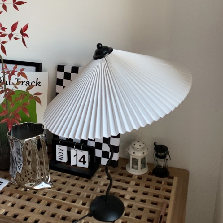 Twirl | Wavy Table Lamp, Pleated Shade Bedside Lamp, Modern Retro Squiggle Lamp for Living Room