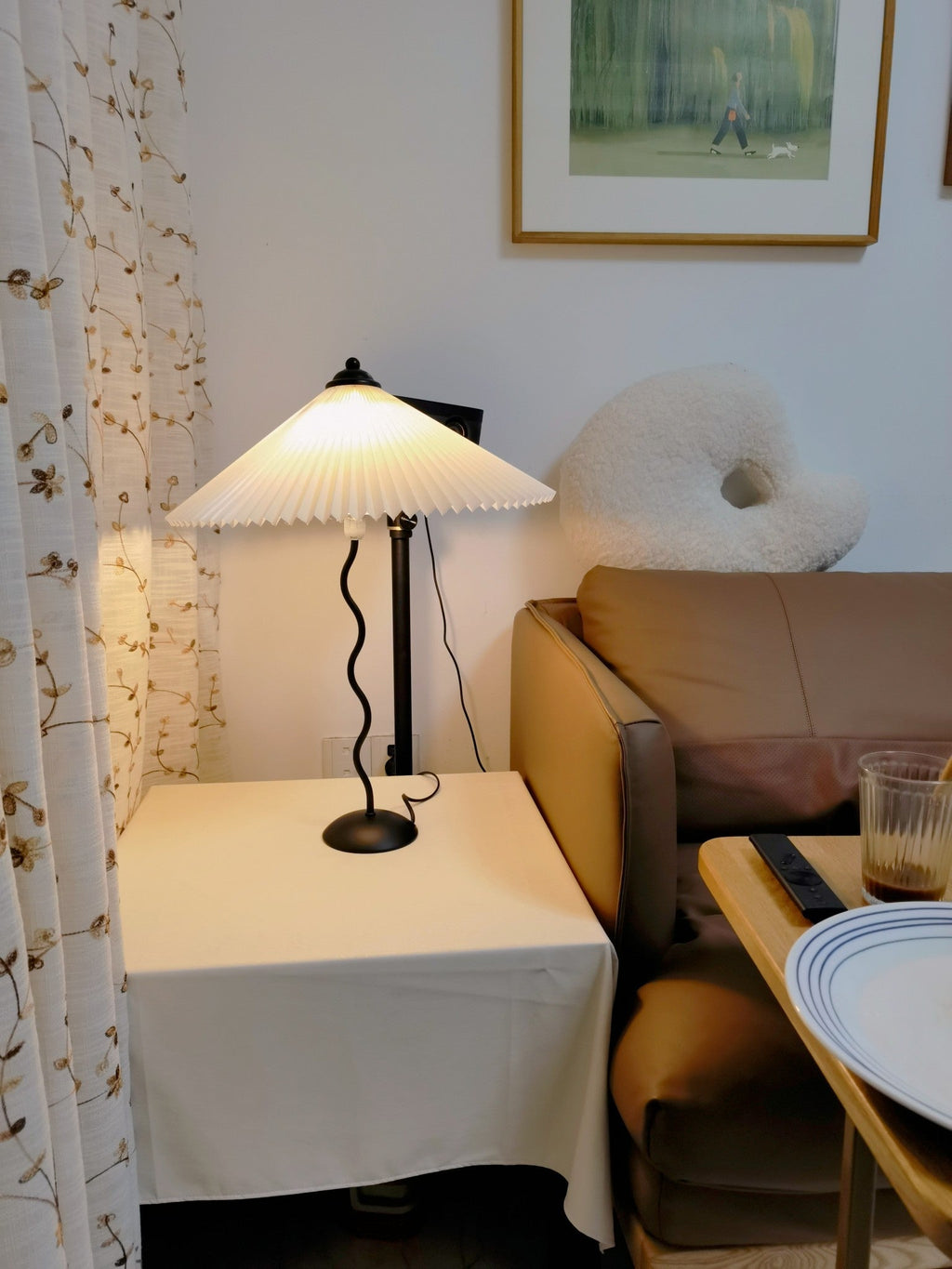 Twirl | Wavy Table Lamp, Pleated Shade Bedside Lamp, Modern Retro Squiggle Lamp for Living Room