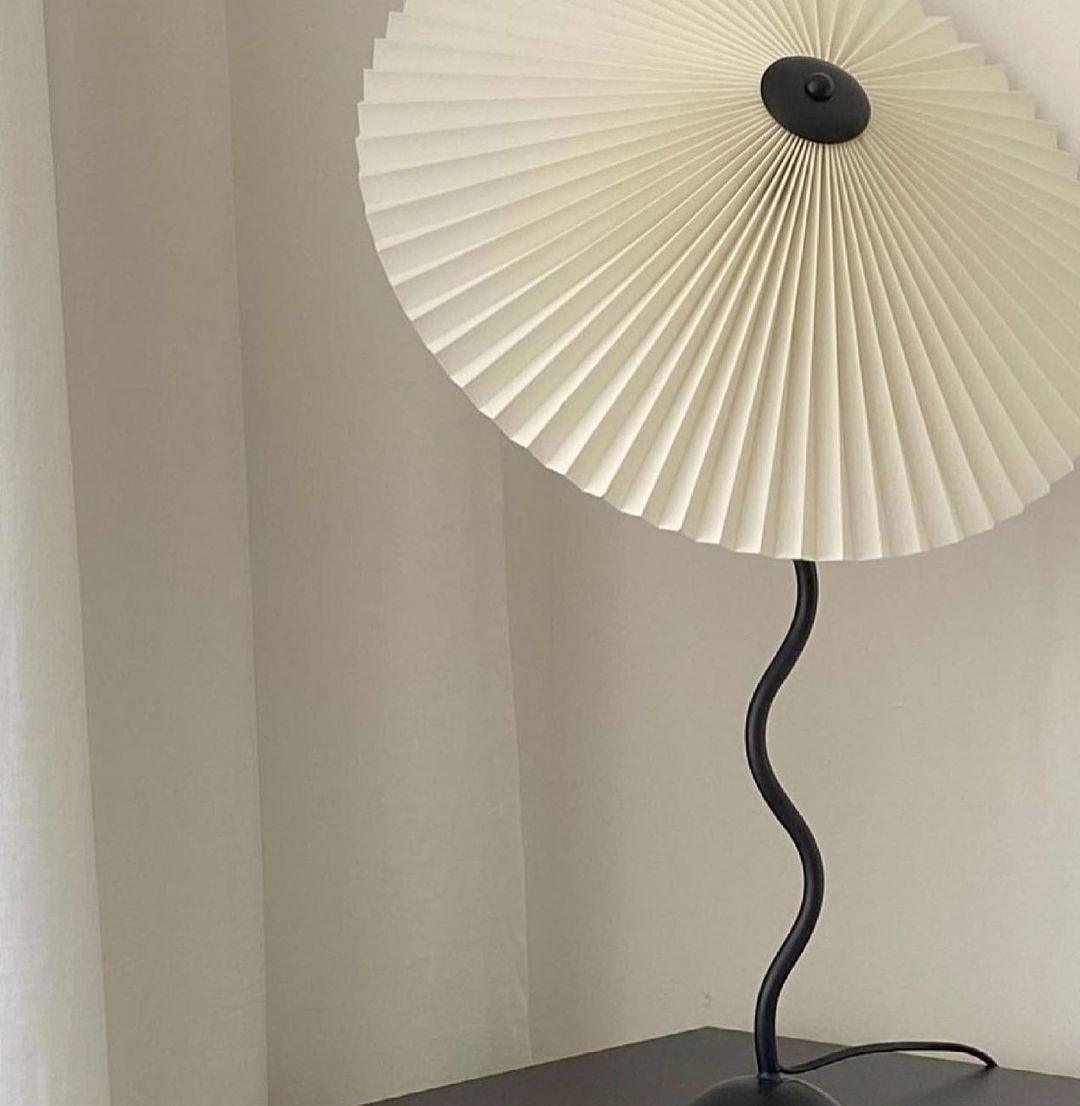 Twirl | Wavy Table Lamp, Pleated Shade Bedside Lamp, Modern Retro Squiggle Lamp for Living Room