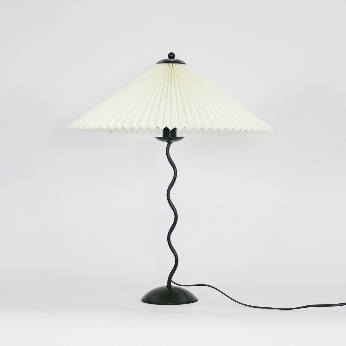 Twirl | Wavy Table Lamp, Pleated Shade Bedside Lamp, Modern Retro Squiggle Lamp for Living Room