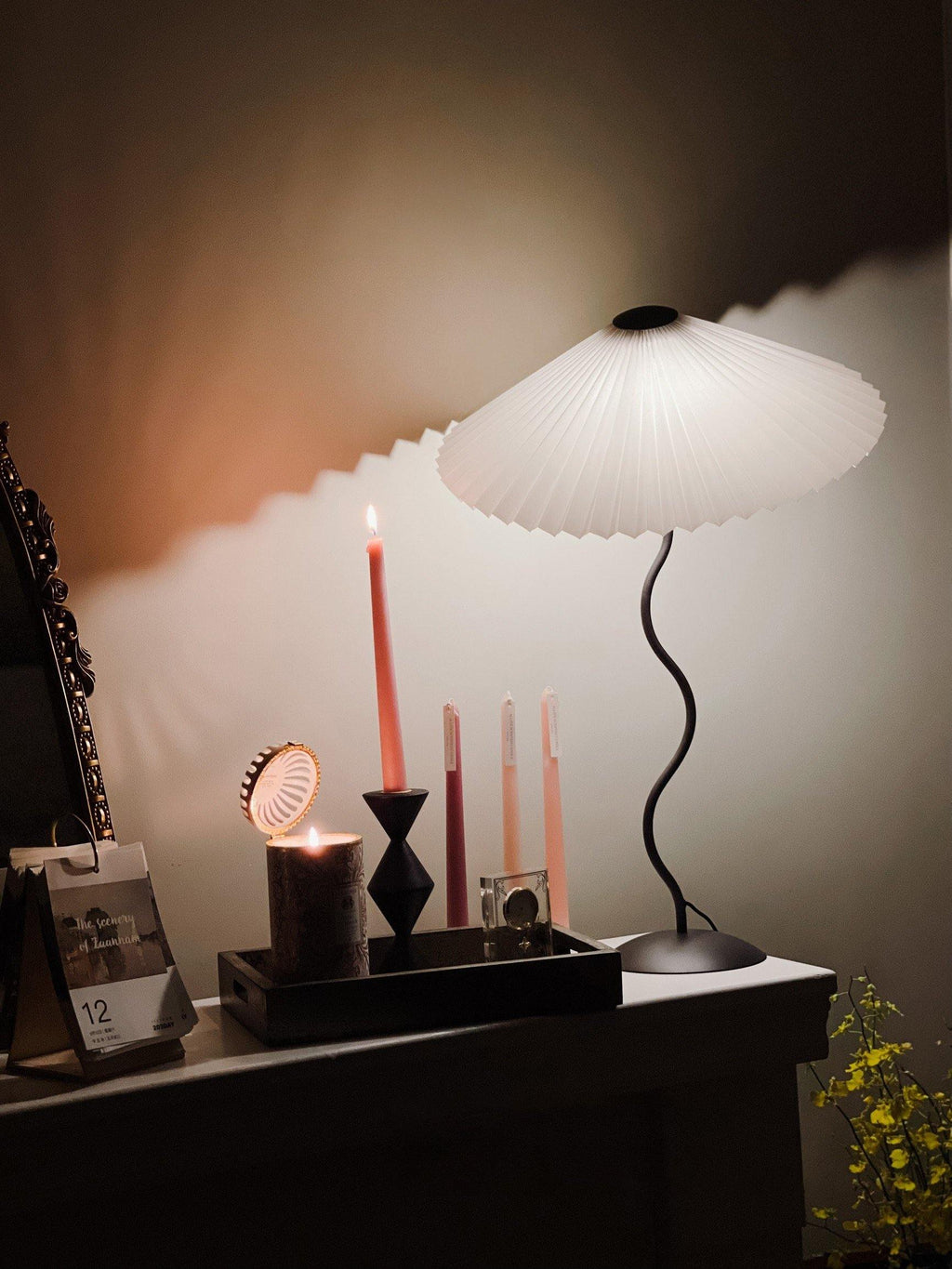 Twirl | Wavy Table Lamp, Pleated Shade Bedside Lamp, Modern Retro Squiggle Lamp for Living Room