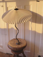 Twirl | Wavy Table Lamp, Pleated Shade Bedside Lamp, Modern Retro Squiggle Lamp for Living Room