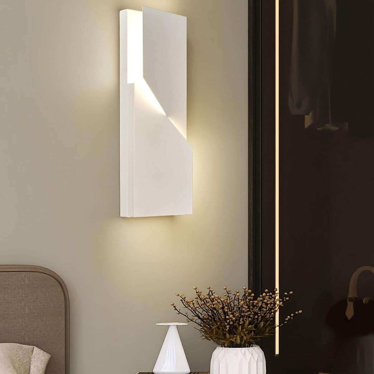 Origami | Modern LED Wall Light, Sculptural White Wall Lamp, 7 Sizes