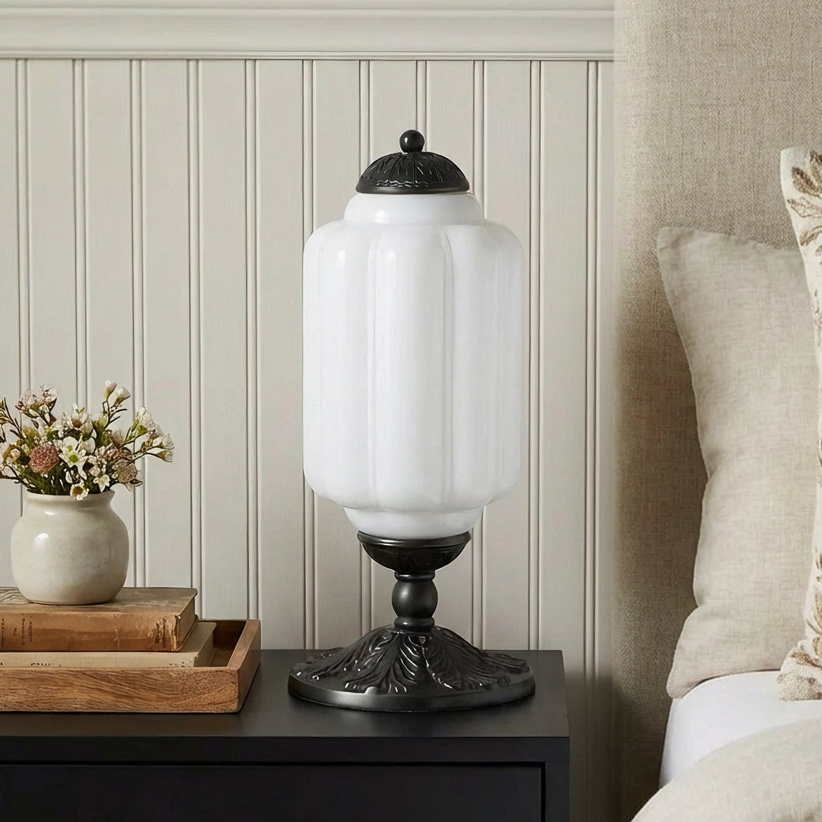 Lumi | Ribbed Glass Table Lamp, French Vintage Bedside Lamp with Brass Base, Milk Glass Desk Lamp